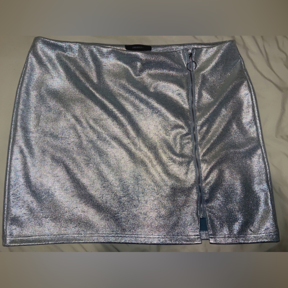 Metallic Skirt - Picture 4 of 4